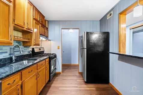 5101 Carriageway Drive Rolling Meadows IL 60008