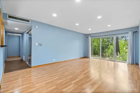 5101 Carriageway Drive Rolling Meadows IL 60008
