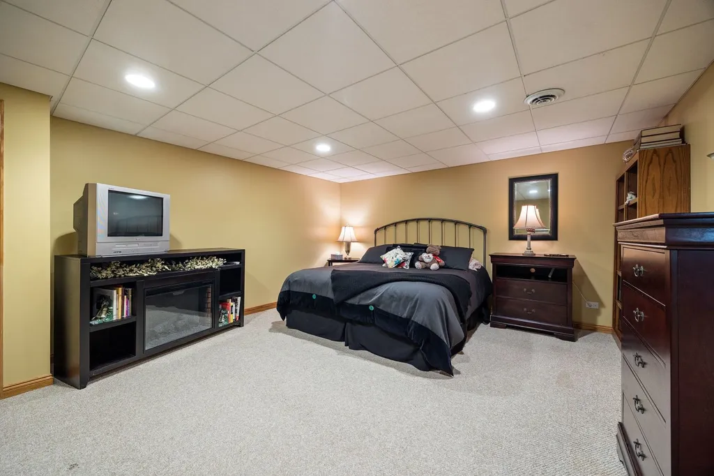 40701 North Gridley Drive Antioch IL 60002