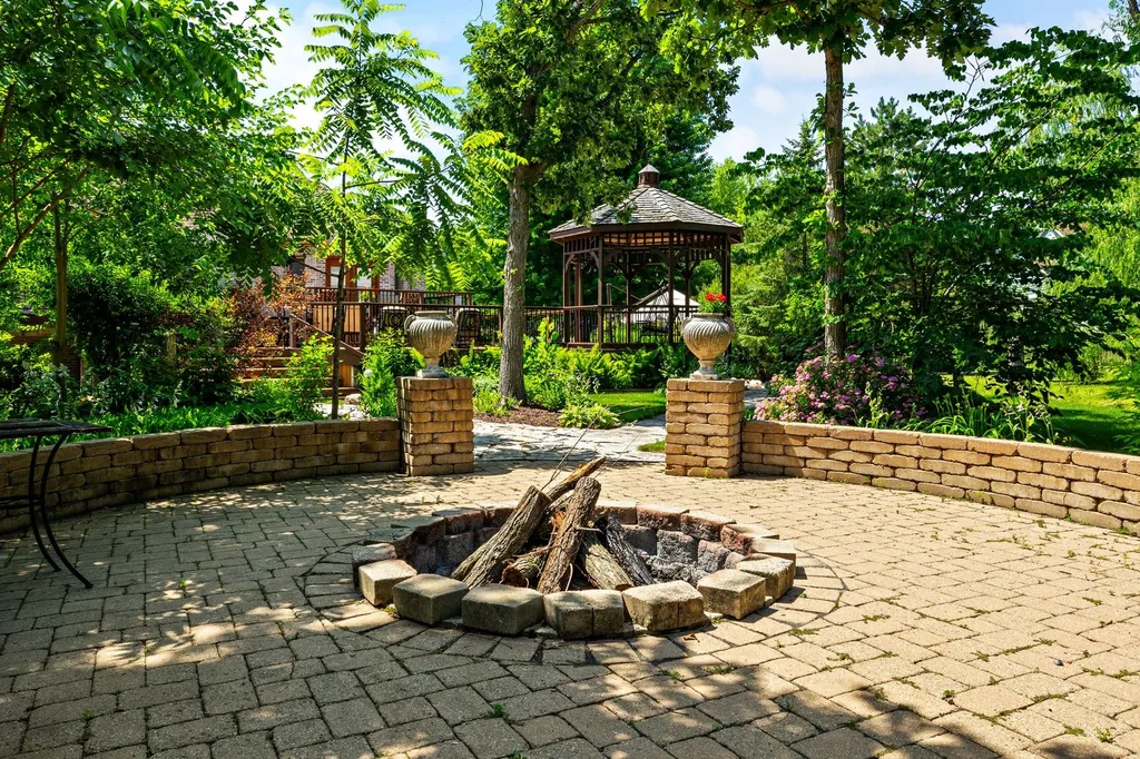 40701 North Gridley Drive Antioch IL 60002