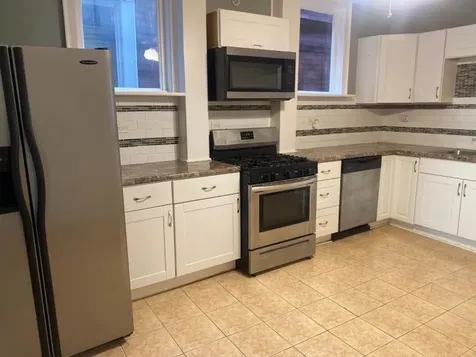 7251 South Stewart Avenue Chicago IL 60621
