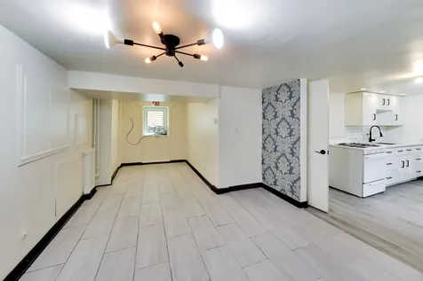 5359 West Berenice Avenue Chicago IL 60641