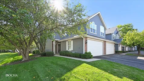 39 South Oakhurst Drive Aurora IL 60504