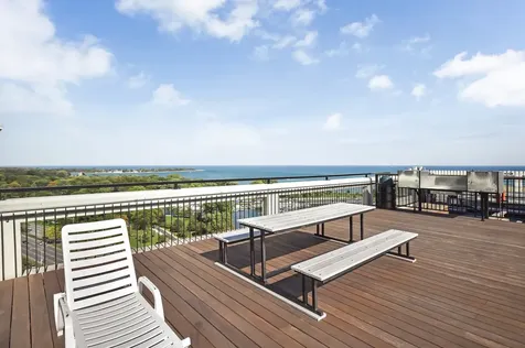 3420 North Lake Shore Drive Chicago IL 60657