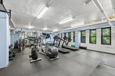 3420 North Lake Shore Drive Chicago IL 60657