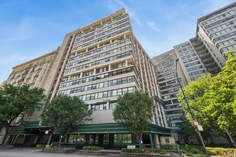 3420 North Lake Shore Drive Chicago IL 60657