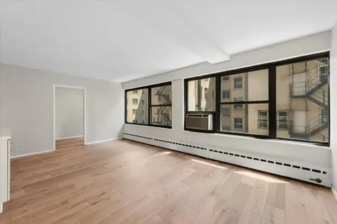 3420 North Lake Shore Drive Chicago IL 60657