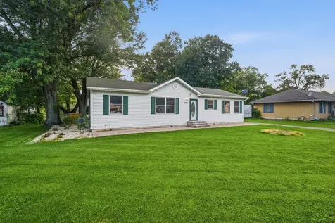 538 North School Street Braidwood IL 60408