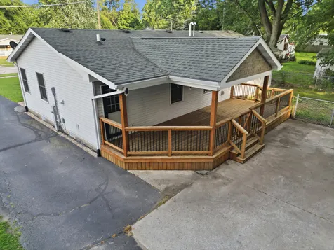 538 North School Street Braidwood IL 60408