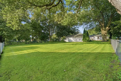538 North School Street Braidwood IL 60408