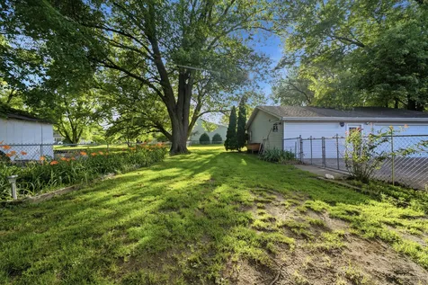 538 North School Street Braidwood IL 60408