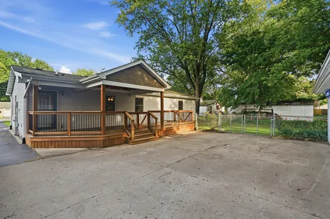 538 North School Street Braidwood IL 60408