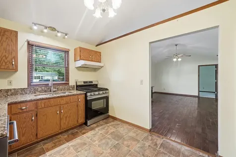 538 North School Street Braidwood IL 60408