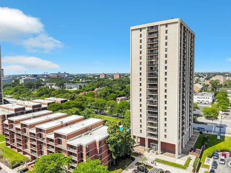 2901 South Michigan Avenue Chicago IL 60616