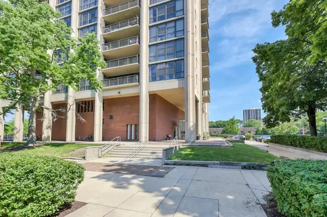 2901 South Michigan Avenue Chicago IL 60616