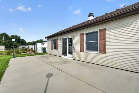 526 Laurel Avenue Romeoville IL 60446