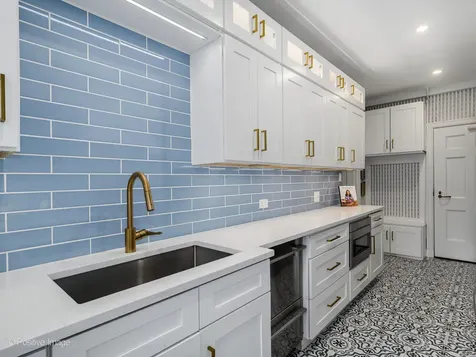 73 East Elm Street Chicago IL 60611