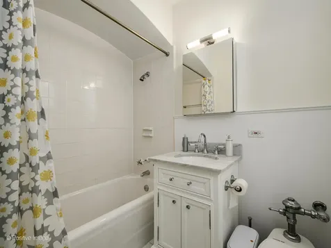 73 East Elm Street Chicago IL 60611