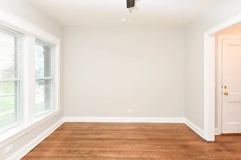 4708 North Racine Avenue Chicago IL 60640