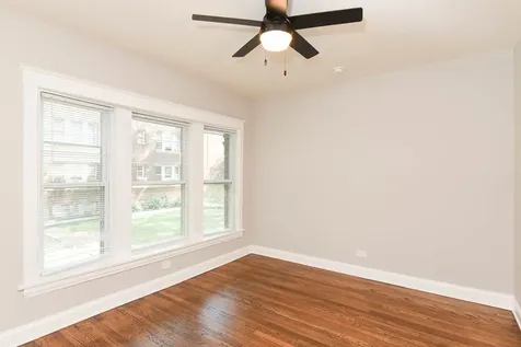 4708 North Racine Avenue Chicago IL 60640