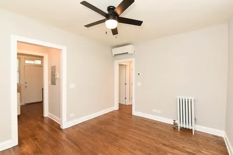 4708 North Racine Avenue Chicago IL 60640