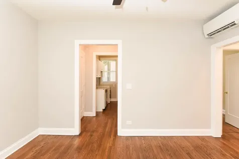 4708 North Racine Avenue Chicago IL 60640