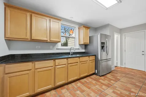 1115 Campbell Avenue Chicago Heights IL 60411