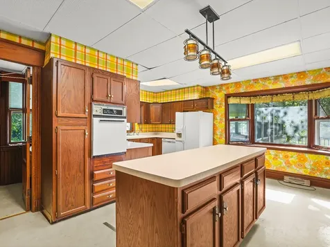 9637 Poplar Grove Road Belvidere IL 61008