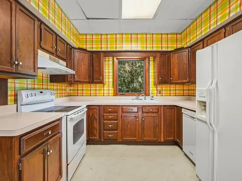 9637 Poplar Grove Road Belvidere IL 61008