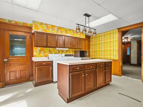 9637 Poplar Grove Road Belvidere IL 61008
