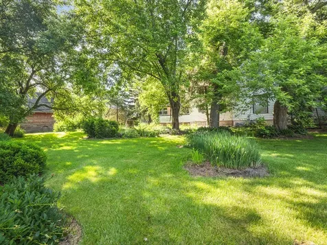 9637 Poplar Grove Road Belvidere IL 61008
