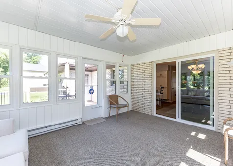 17028 Hubbard Road East Moline IL 61244