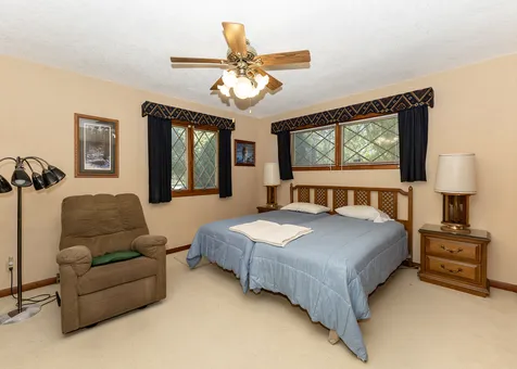 17028 Hubbard Road East Moline IL 61244