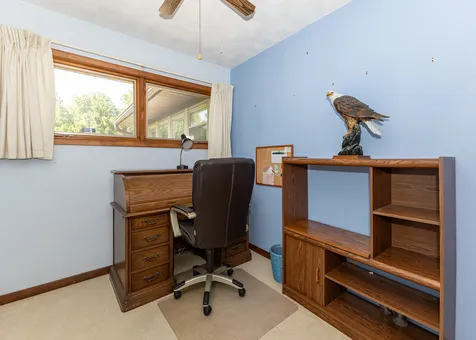 17028 Hubbard Road East Moline IL 61244