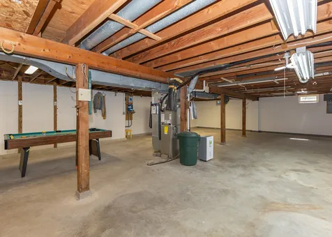 17028 Hubbard Road East Moline IL 61244
