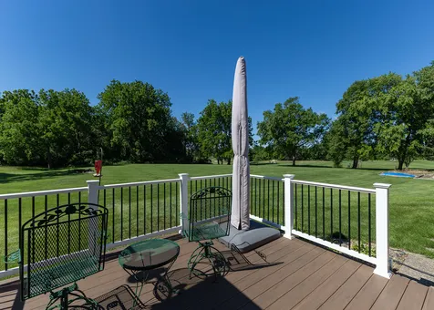 17028 Hubbard Road East Moline IL 61244