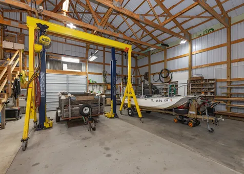 17028 Hubbard Road East Moline IL 61244