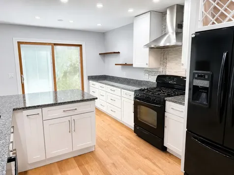 103 Brittany Drive Streamwood IL 60107