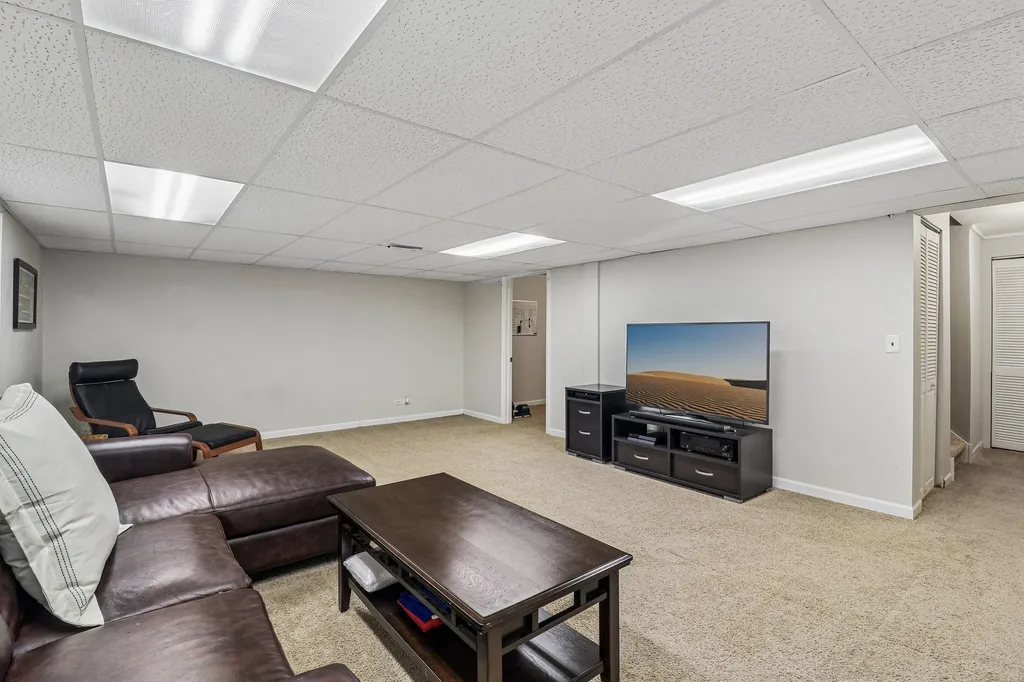 10785 Wing Pointe Drive Huntley IL 60142