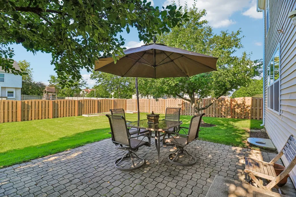 10785 Wing Pointe Drive Huntley IL 60142