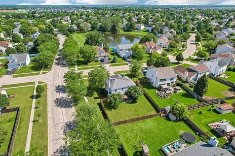 10785 Wing Pointe Drive Huntley IL 60142