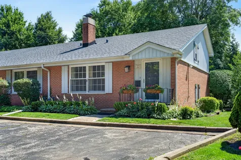 12 Robin Hood Lane Northfield IL 60093