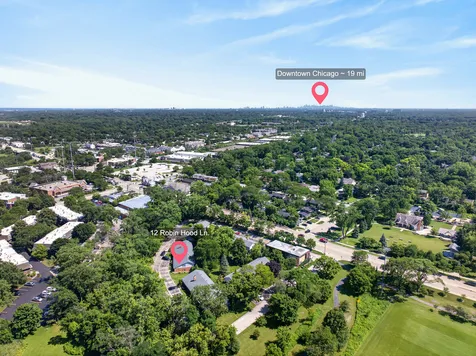 12 Robin Hood Lane Northfield IL 60093