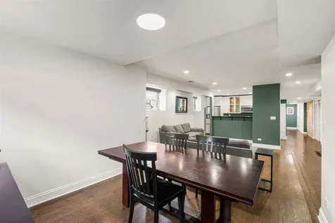 4457 North Magnolia Avenue Chicago IL 60640