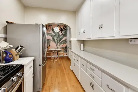 530 Washington Boulevard Oak Park IL 60302