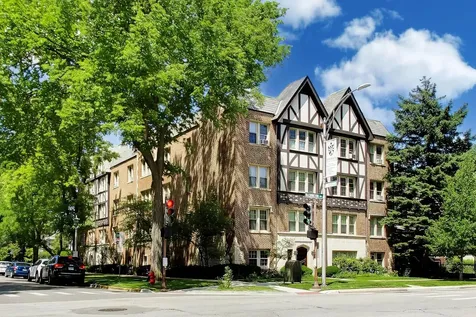 530 Washington Boulevard Oak Park IL 60302