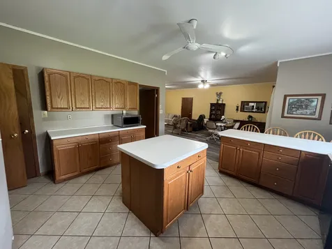 319 North 4th Street Neponset IL 61345