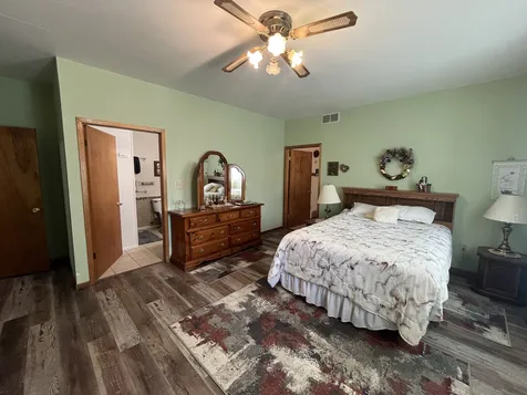 319 North 4th Street Neponset IL 61345