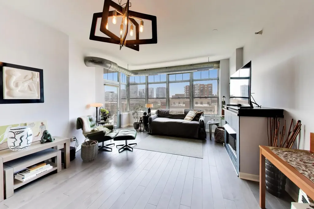 1200 West Monroe Street Chicago IL 60607