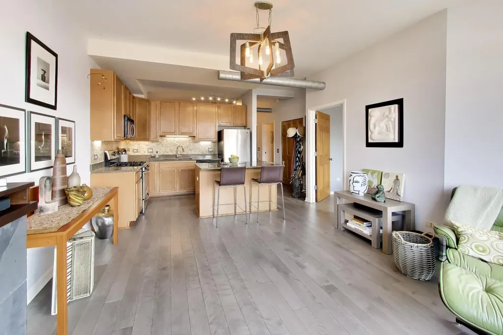 1200 West Monroe Street Chicago IL 60607